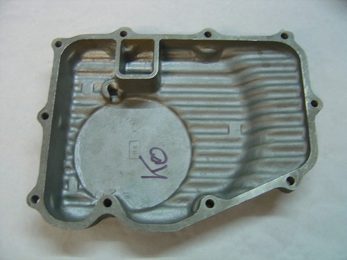 Bottom oil cover - cover, for