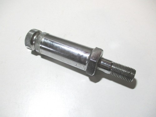 Indicator rod front bolt - rod, turn